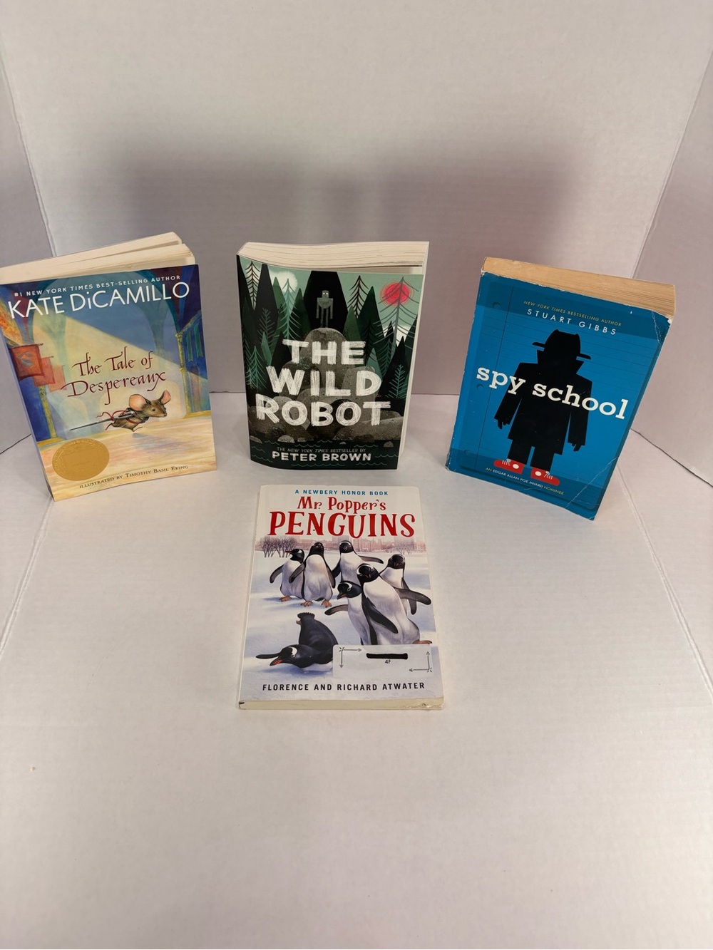 4 Book Lot Kid Chapter Book Wild Robot Spy School Despereaux & Mr. Popper’s Peng